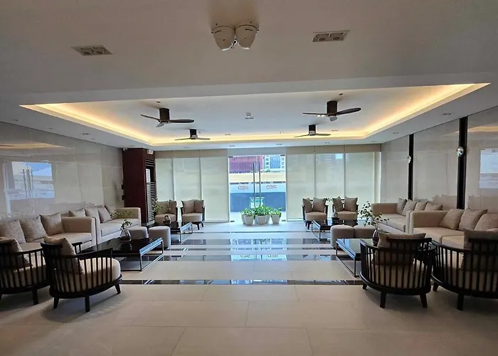 Smdc Red Residences Makati, Staycation Fast Wifi Complete Amenities Apartment *