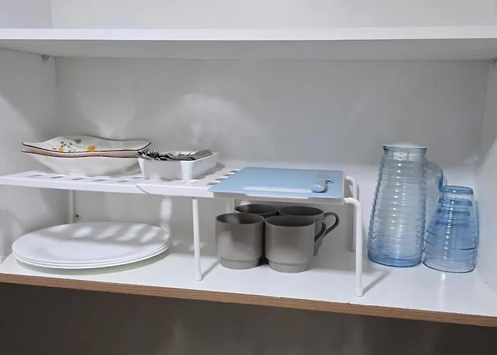 Smdc Red Residences Makati, Staycation Fast Wifi Complete Amenities *