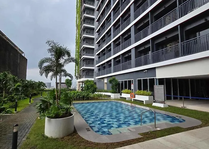 Smdc Red Residences Makati, Staycation Fast Wifi Complete Amenities Apartment *