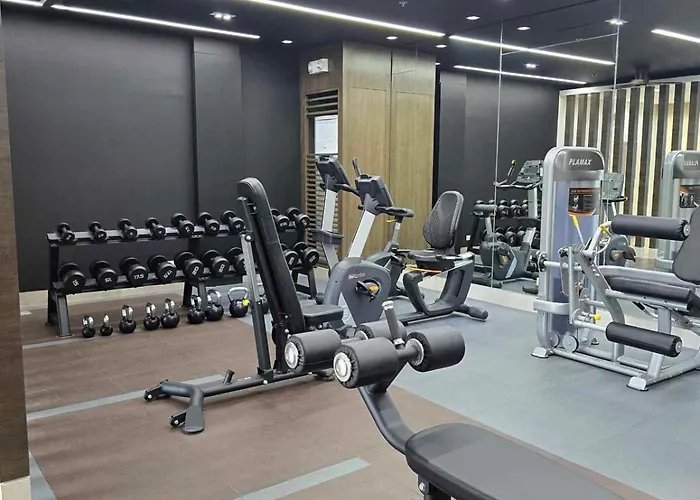 Apartment Smdc Red Residences Makati, Staycation Fast Wifi Complete Amenities